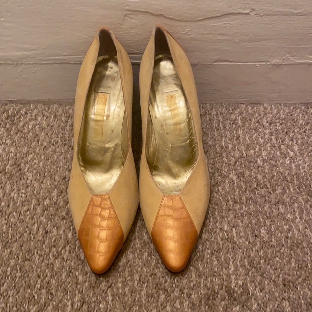 Vintage Escada Suede Pointy Toe Pumps